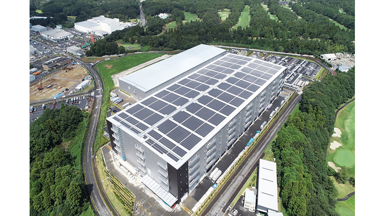 日本ベネックスが保有する屋根置き太陽光発電所(千葉県印西市。容量:3,006.6kW)