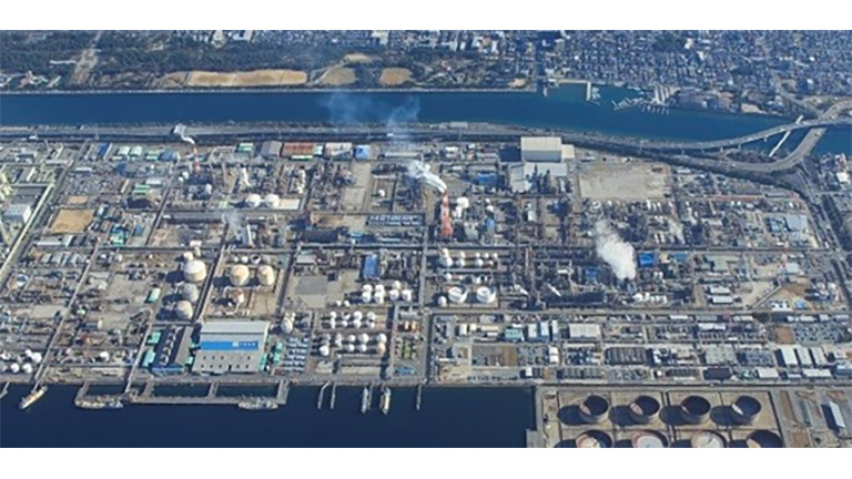 拠点候補地である三井化学大阪工場（大阪府高石市） 三井化学提供